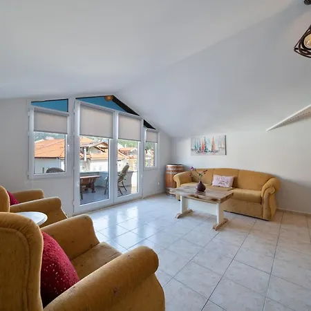 1br In Apartman Göcek